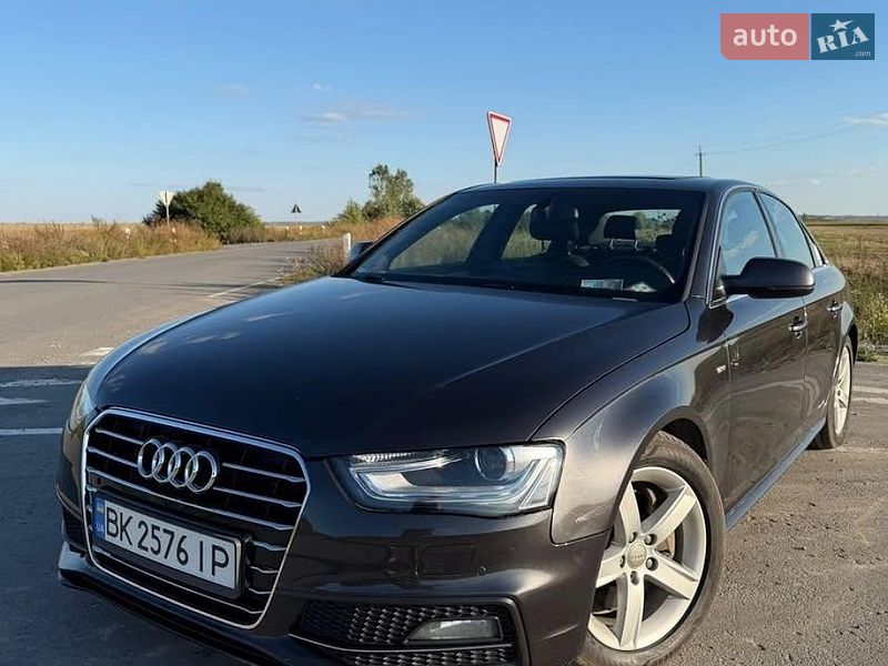 Седан Audi A4 2014 в Радивиліві фото 15 Седан Audi A4 2014 в Радивиліві