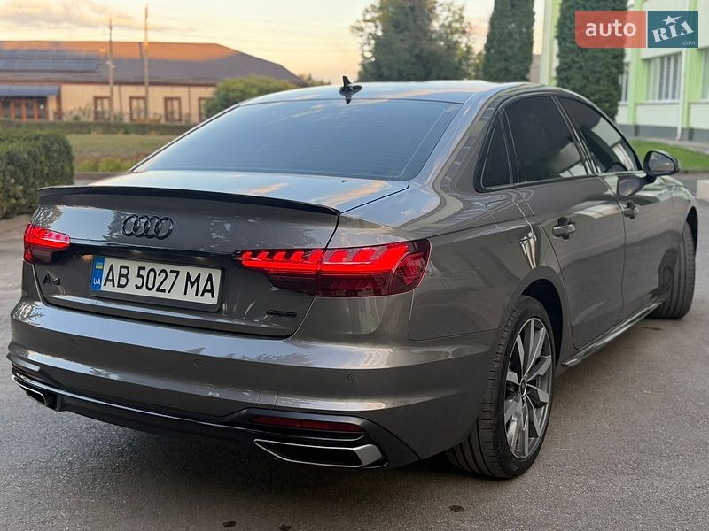 Седан Audi A4 2020 в Виннице