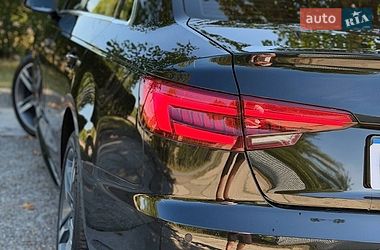 Седан Audi A4 2015 в Стрию