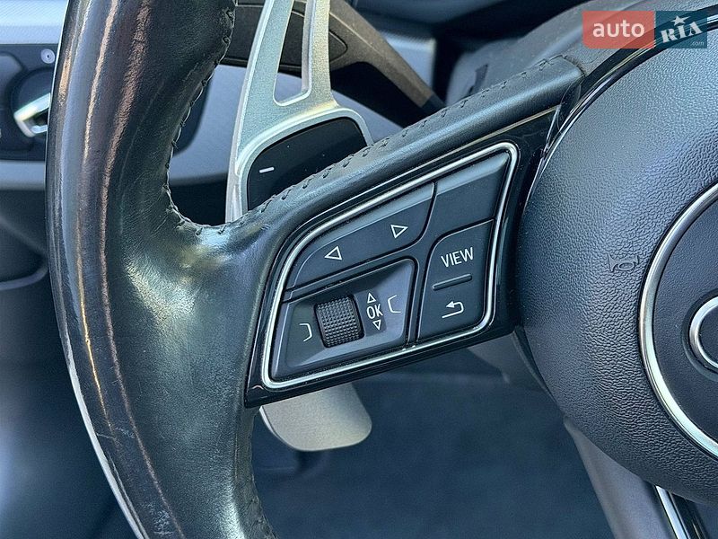 Седан Audi A4 2015 в Стрию