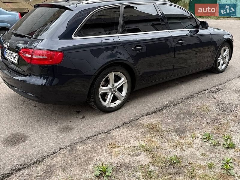 Універсал Audi A4 2012 в Сарнах