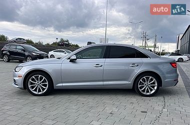 Седан Audi A4 2019 в Львові