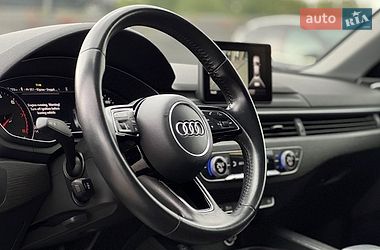 Седан Audi A4 2019 в Львові