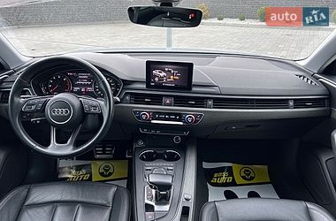 Седан Audi A4 2019 в Львові