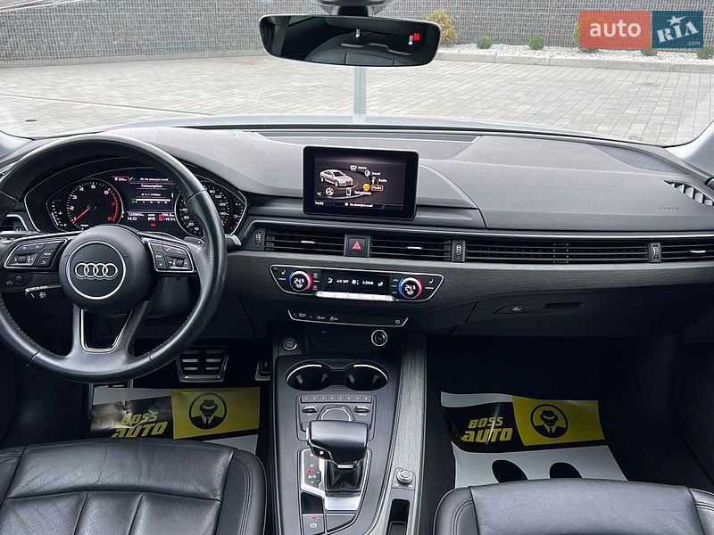 Седан Audi A4 2019 в Львові