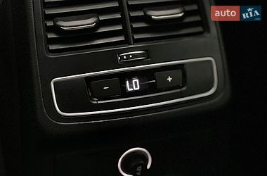 Седан Audi A4 2019 в Львові