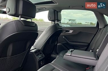 Седан Audi A4 2019 в Львові