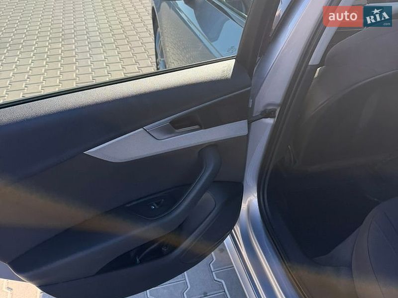 Універсал Audi A4 2016 в Білій Церкві