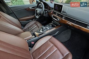Седан Audi A4 2018 в Стрые