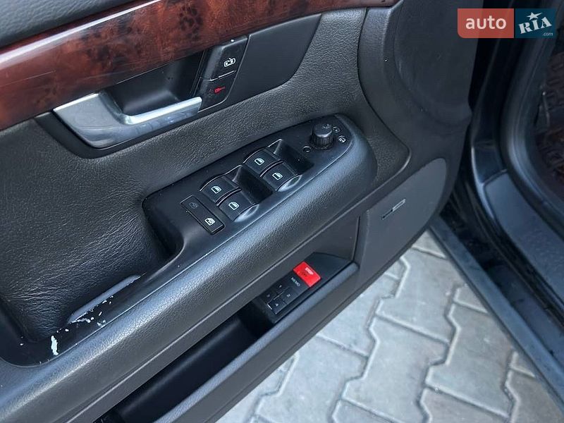 Седан Audi A4 2003 в Любомле