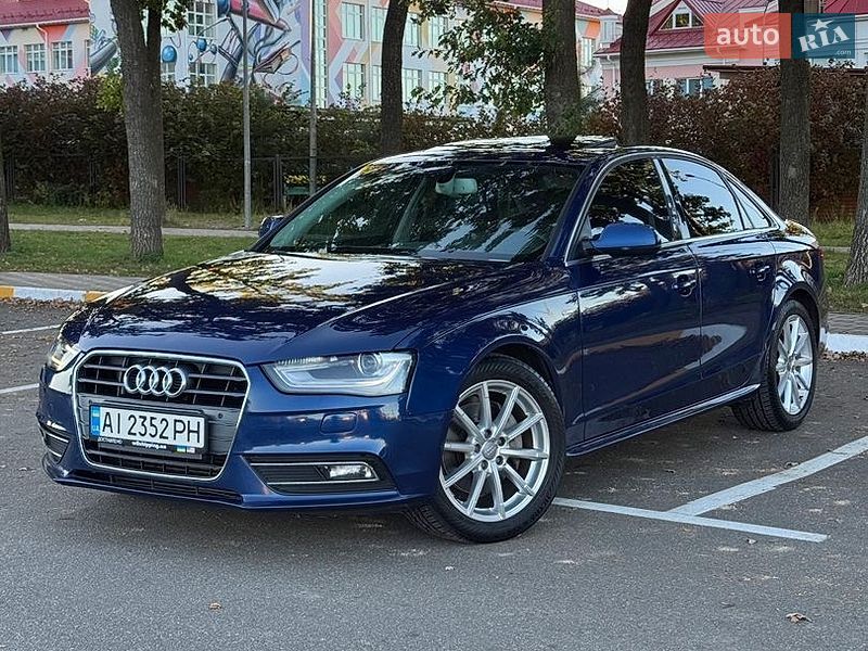 Седан Audi A4 2014 в Киеве
