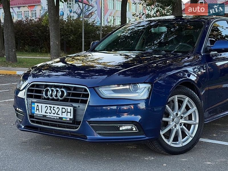 Седан Audi A4 2014 в Киеве
