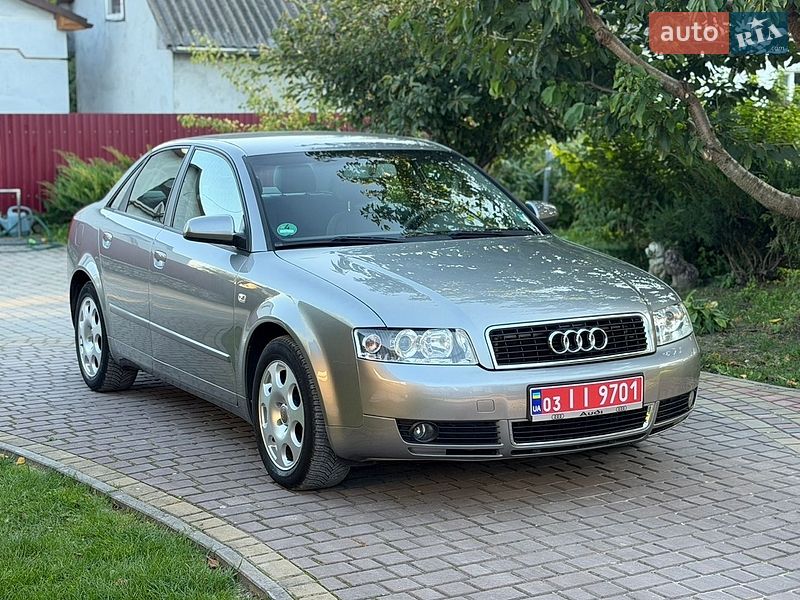 Седан Audi A4 2004 в Вишнівці