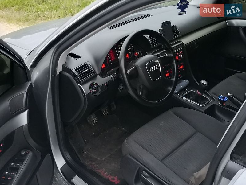 Седан Audi A4 2006 в Львове