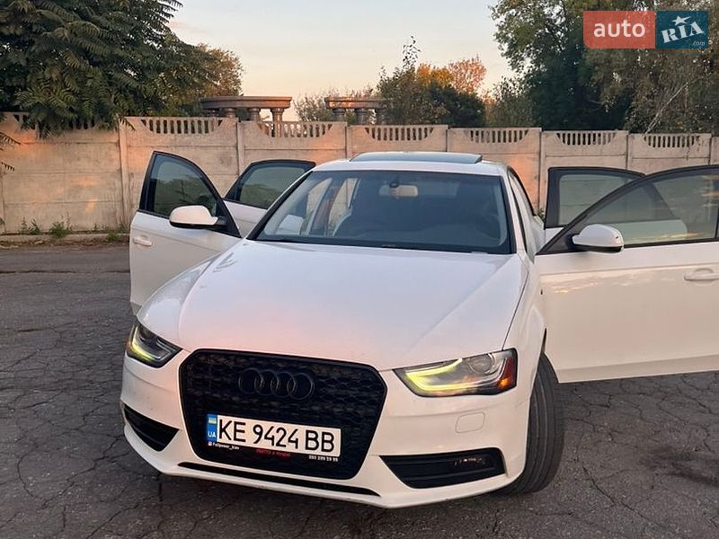 Седан Audi A4 2014 в Дніпрі