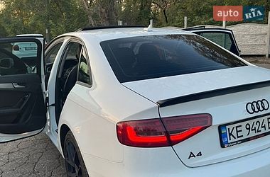 Седан Audi A4 2014 в Дніпрі