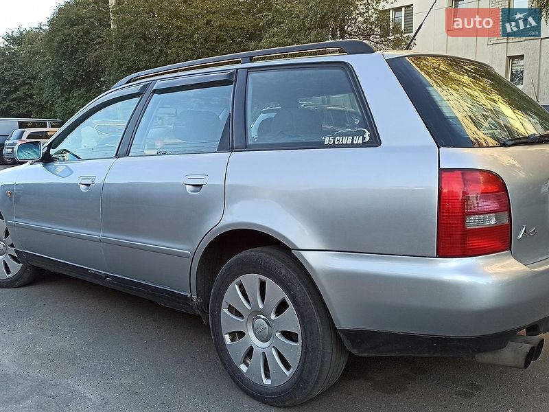 Универсал Audi A4 1998 в Хмельницком