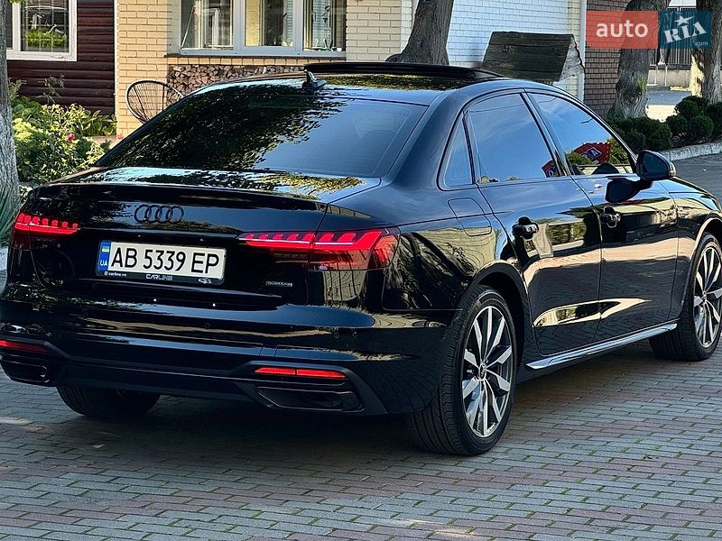 Седан Audi A4 2022 в Вінниці