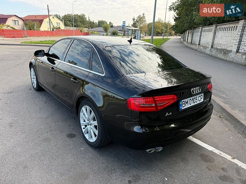Седан Audi A4 2014 в Виннице