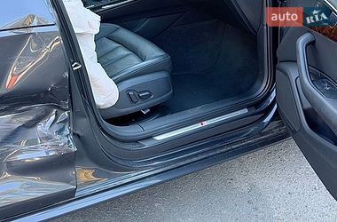 Седан Audi A4 2019 в Львові