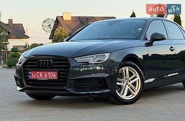 Седан Audi A4 2017 в Стрию