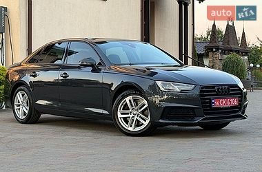 Седан Audi A4 2017 в Стрию