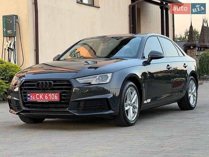 Седан Audi A4 2017 в Стрию