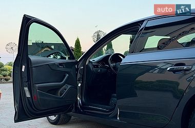 Седан Audi A4 2017 в Стрию