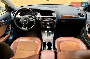 Седан Audi A4 2012 в Одессе