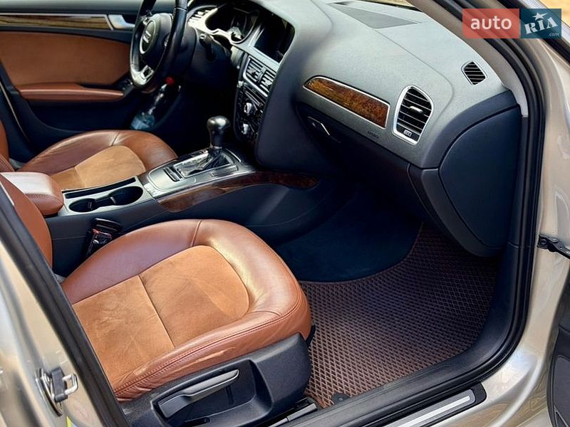 Седан Audi A4 2012 в Одессе