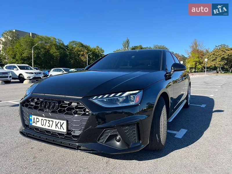 Audi A4 2023