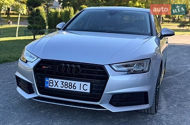 Седан Audi A4 2017 в Хмельницком
