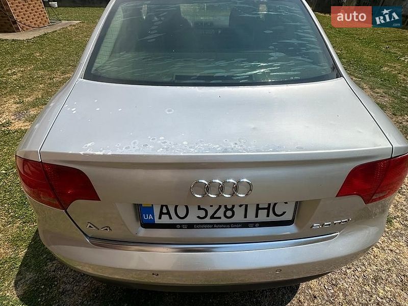 Седан Audi A4 2006 в Иршаве