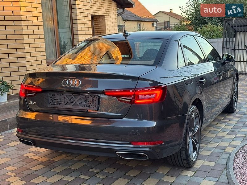 Седан Audi A4 2019 в Виннице