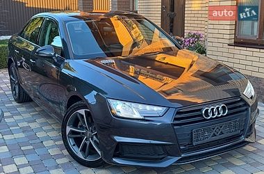 Седан Audi A4 2019 в Виннице