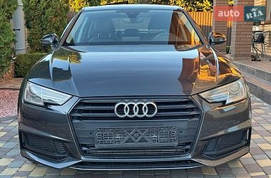 Седан Audi A4 2019 в Виннице