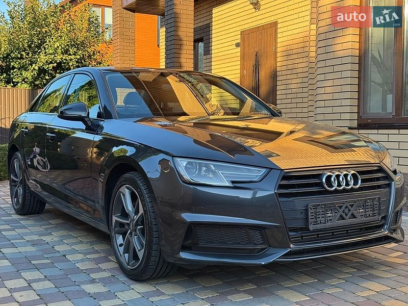 Седан Audi A4 2019 в Виннице