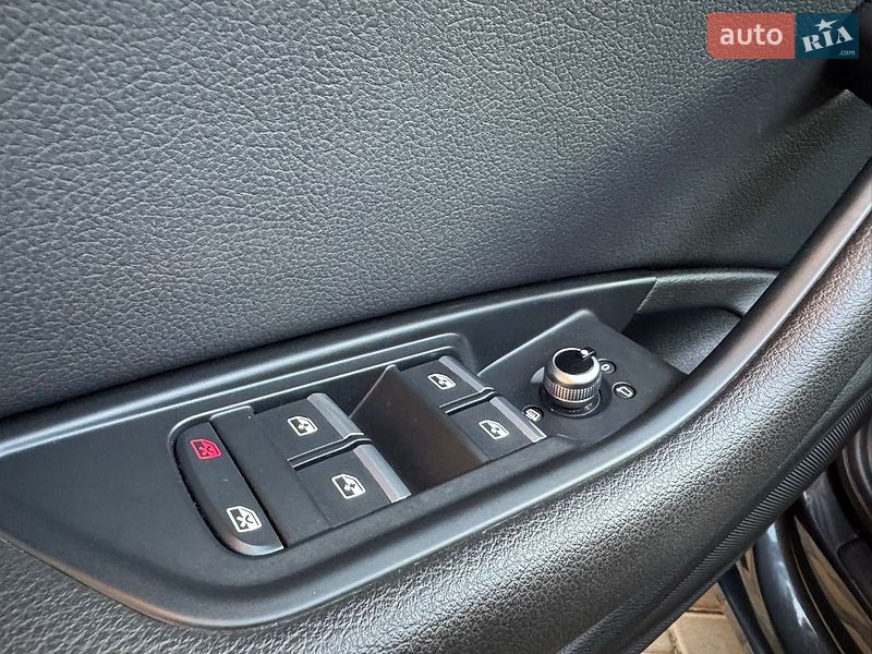 Седан Audi A4 2019 в Виннице