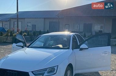 Седан Audi A4 2016 в Чернівцях