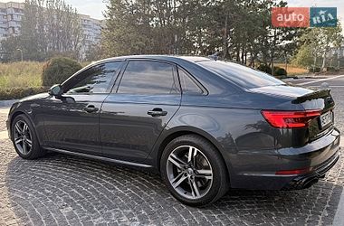 Седан Audi A4 2017 в Дніпрі
