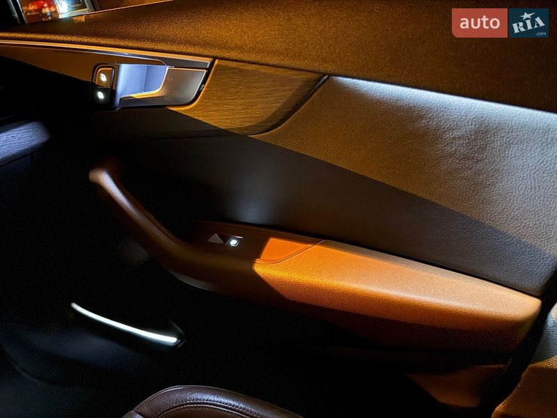 Седан Audi A4 2017 в Дніпрі