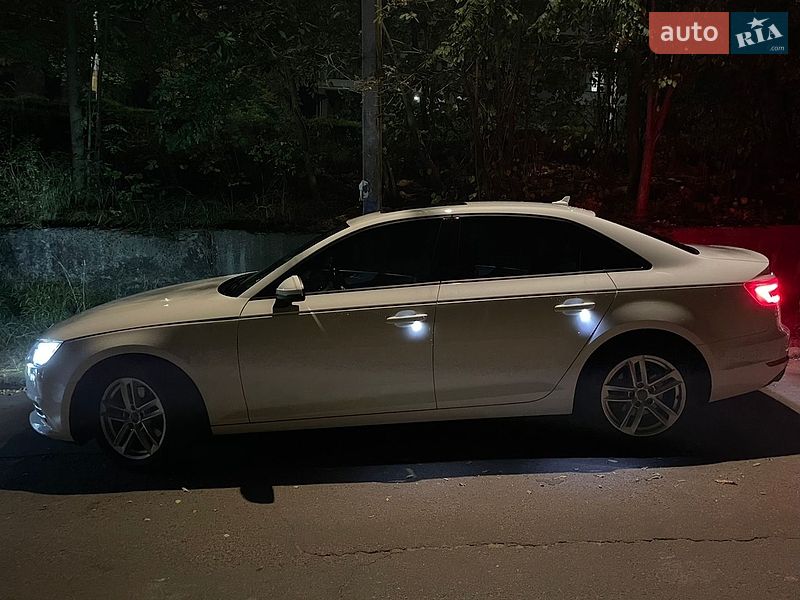 Audi A4 2016