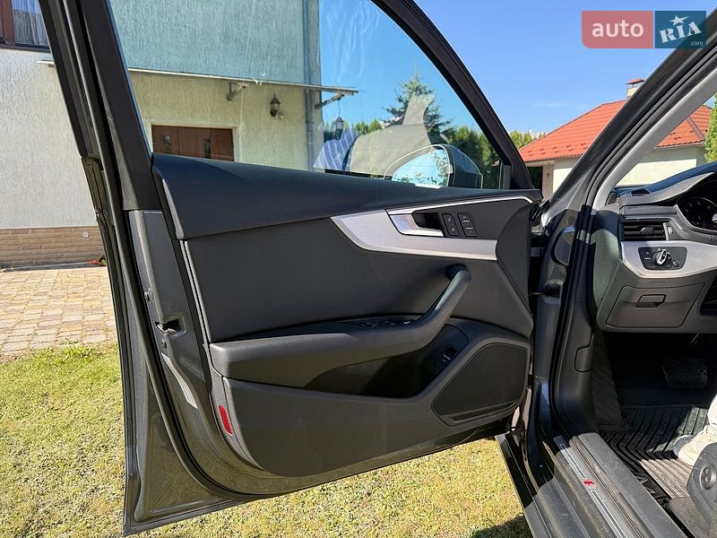 Седан Audi A4 2017 в Тернополе