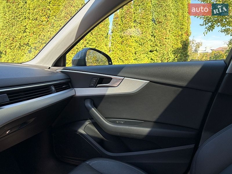 Седан Audi A4 2017 в Тернополе