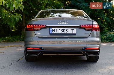 Седан Audi A4 2023 в Полтаві