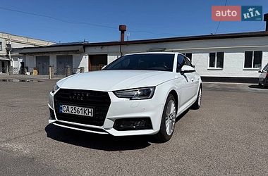 Седан Audi A4 2016 в Каменском