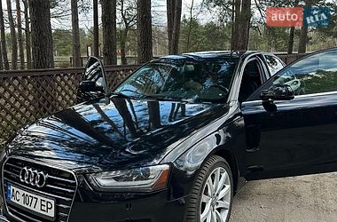 Седан Audi A4 2012 в Любомле