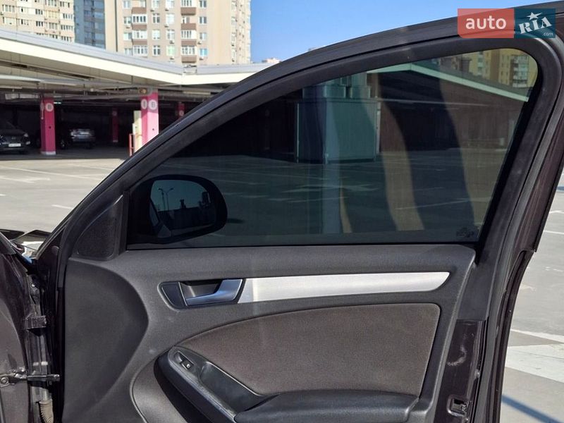 Універсал Audi A4 2011 в Києві