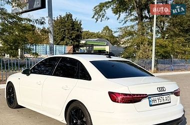 Седан Audi A4 2022 в Одесі