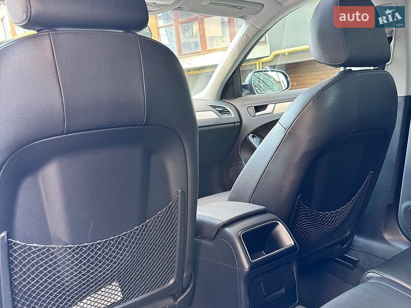 Седан Audi A4 2014 в Івано-Франківську